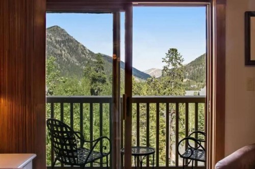 River Run Village 1 Bedroom Condo at Red Hawk Lodge Walk to Gondola - image 9
