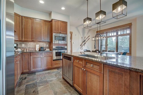 River Run Village 3 Bed Condo at Lone Eagle Lodge Ski-in Ski-out - image 8