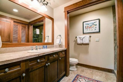 River Run Village 4 Bed Condo at Lone Eagle Lodge Ski-in Ski-out - image 10