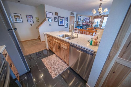 Liftside 309 - image 21