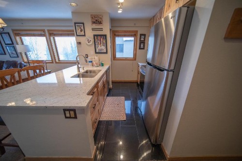 Liftside 309 - image 26