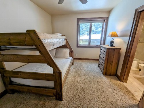 Goldenrod Home 7 - image 34