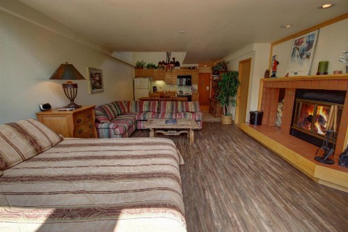 Liftside 402 - image 10