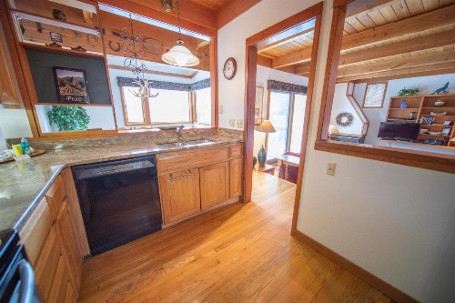Tennis Townhomes 1326 - image 24