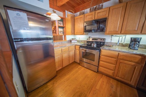 Tennis Townhomes 1326 - image 25