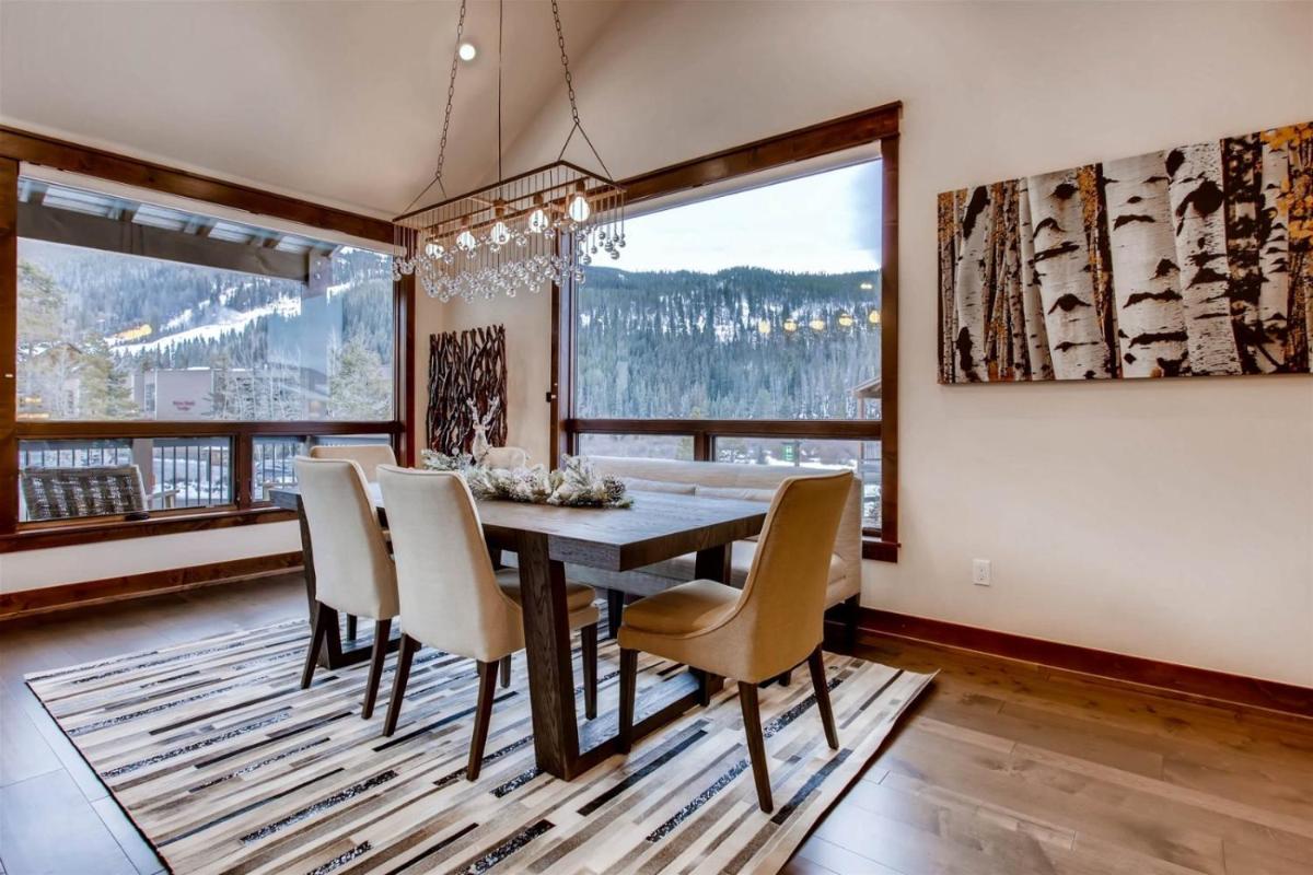 NEW! River Run Village 3 Bedroom Town House Walk to Gondola - image 3