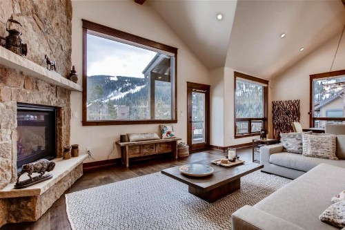NEW! River Run Village 3 Bedroom Town House Walk to Gondola - image 8