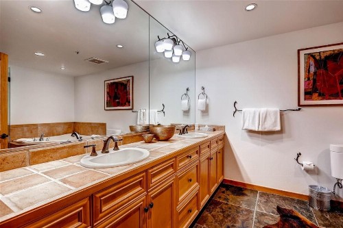 The Timbers on River Run 4 Bedroom Ski-in Ski-out Luxury Condo - image 21