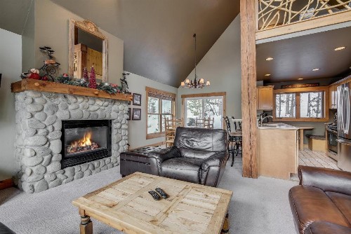Cabin in the Pines 4 - image 2