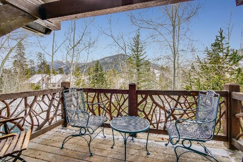 Cabin in the Pines 4 - image 3