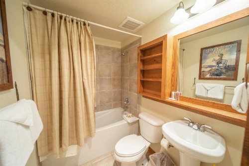 Red Hawk Townhomes 2352 - image 43