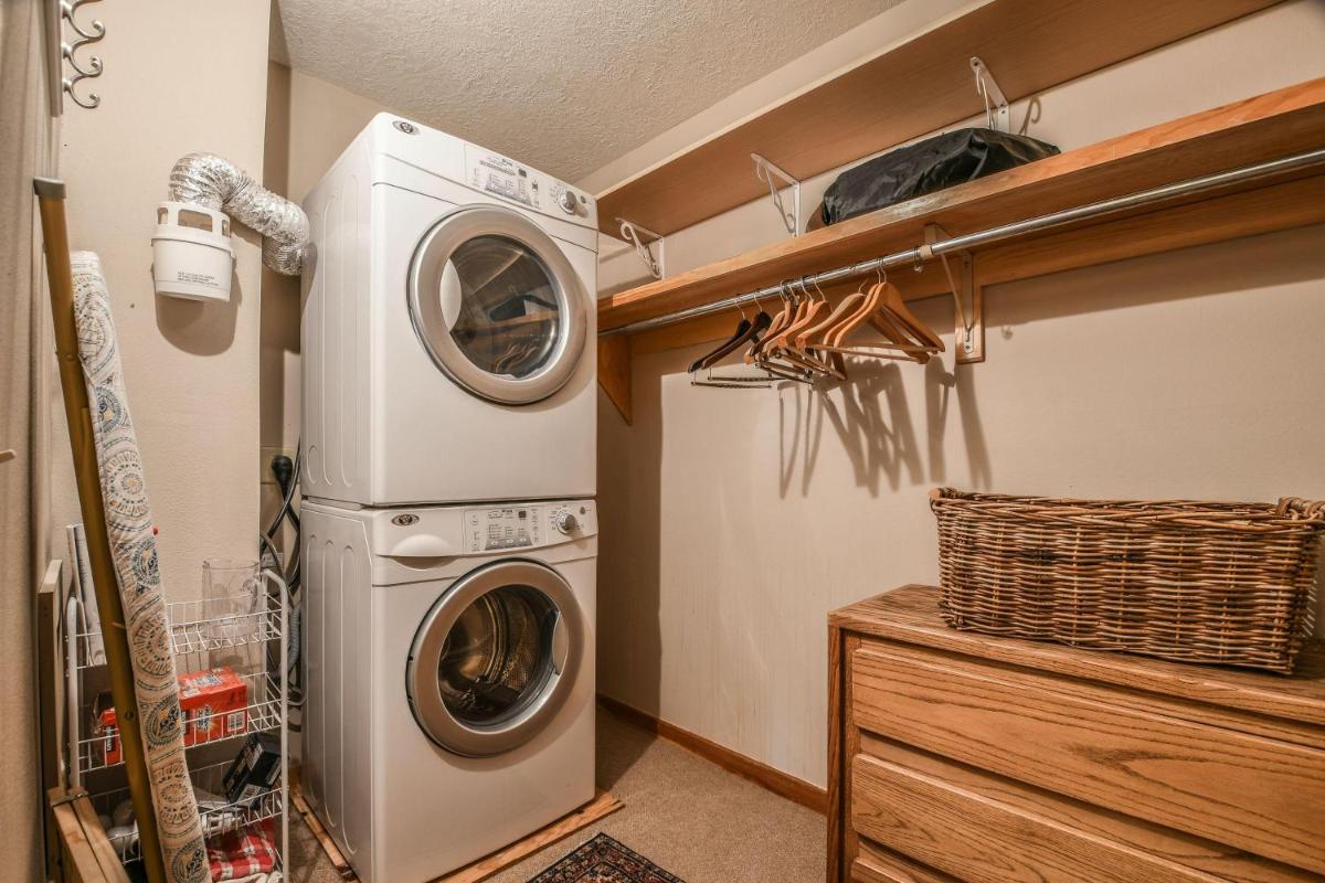 Pines 2058 - image 7
