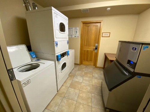 Gateway Lodge 5030 - image 14