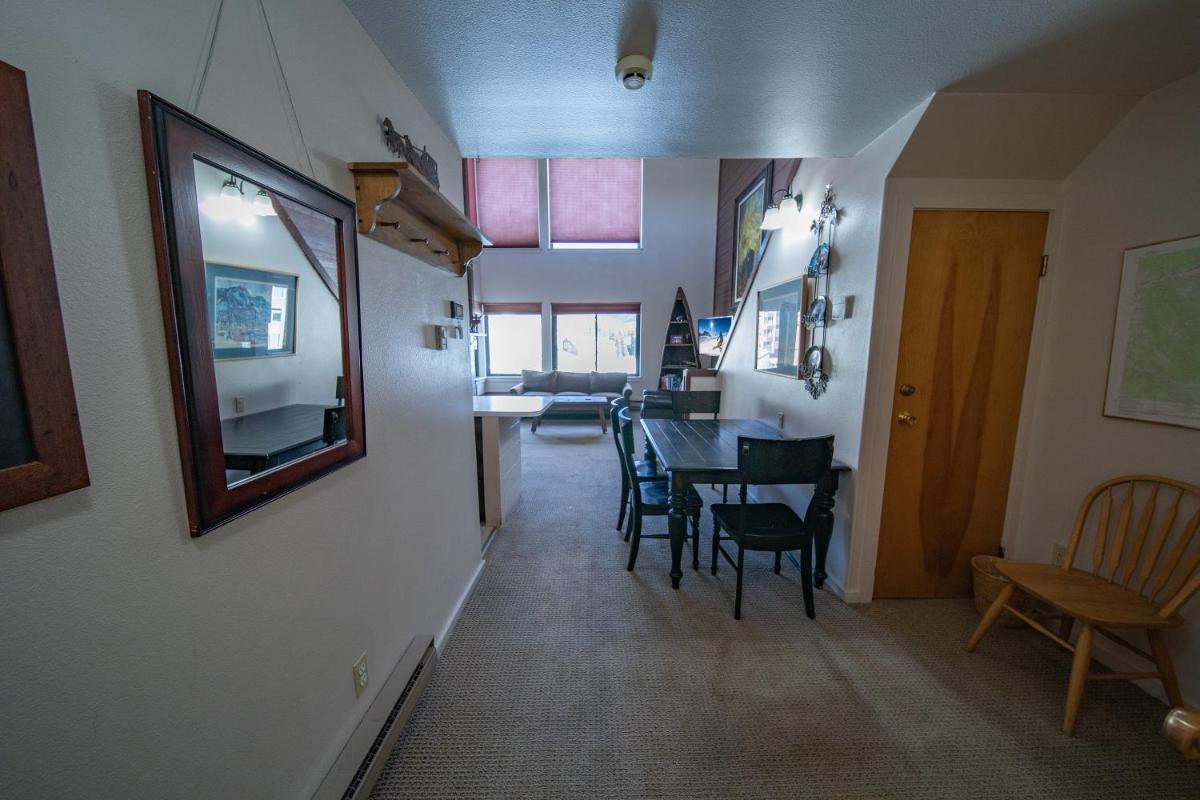 Edgewater 1448 - main image