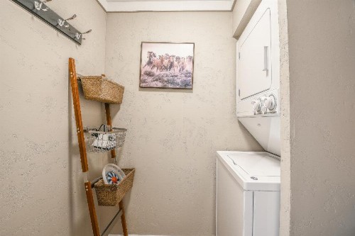 Tennis Townhomes 1319 - image 21