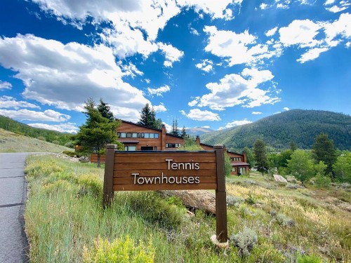 Tennis Townhomes 1319 - image 39