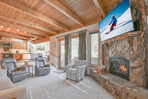 Tennis Townhomes 1319 - image 43