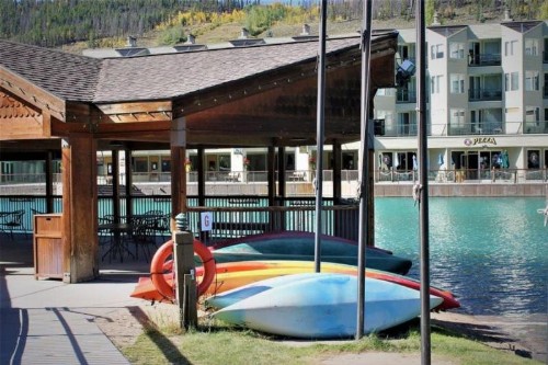 100-4 Lakeside Village