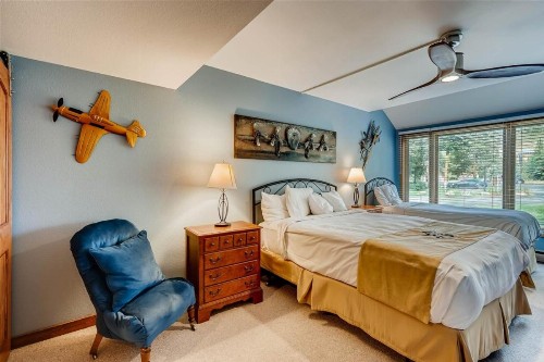 100-4 Lakeside Village - image 16