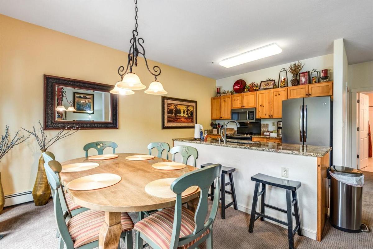 1849_Seasons_Townhomes - image 3
