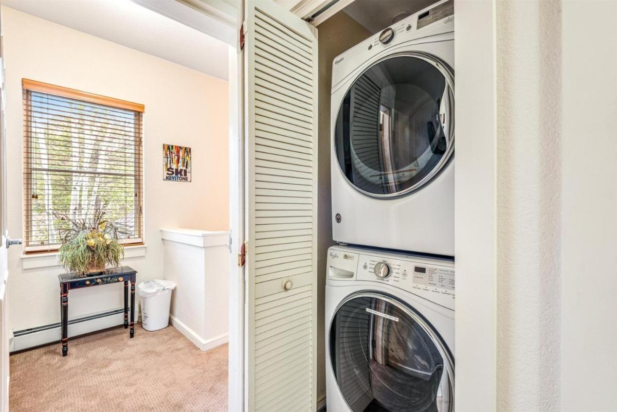 1849_Seasons_Townhomes - image 7