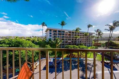 Kihei Akahi - image 3