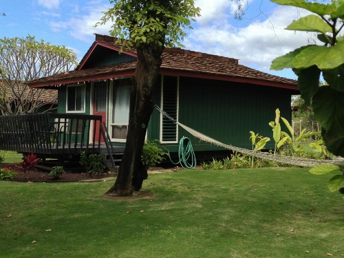 Nona Lani Cottages - image 20