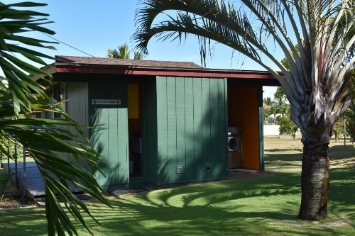 Nona Lani Cottages - image 22