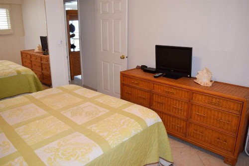 Royal Mauian 412 - image 7
