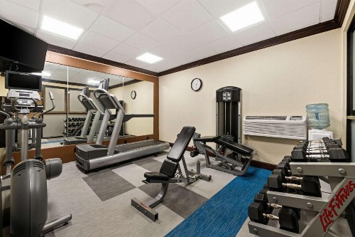 Comfort Inn on the Ocean - image 15