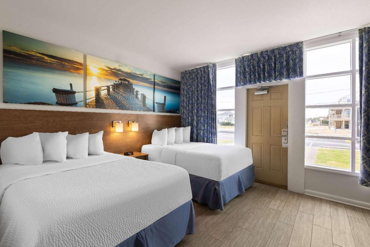 Days Inn by Wyndham Kill Devil Hills Oceanfront - Wilbur - main image