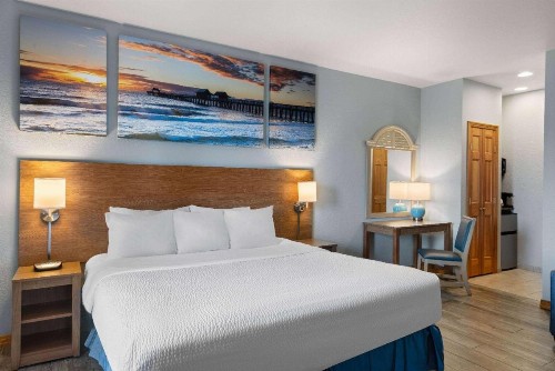 Days Inn by Wyndham Kill Devil Hills Oceanfront - Wilbur - image 2
