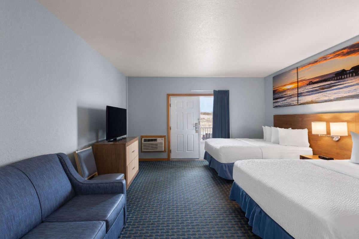 Days Inn by Wyndham Kill Devil Hills Oceanfront - Wilbur - image 5