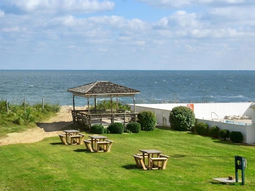 Days Inn & Suites by Wyndham Kill Devil Hills-Mariner - image 14