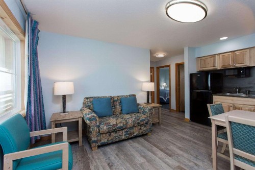 Days Inn & Suites by Wyndham Kill Devil Hills-Mariner - image 18