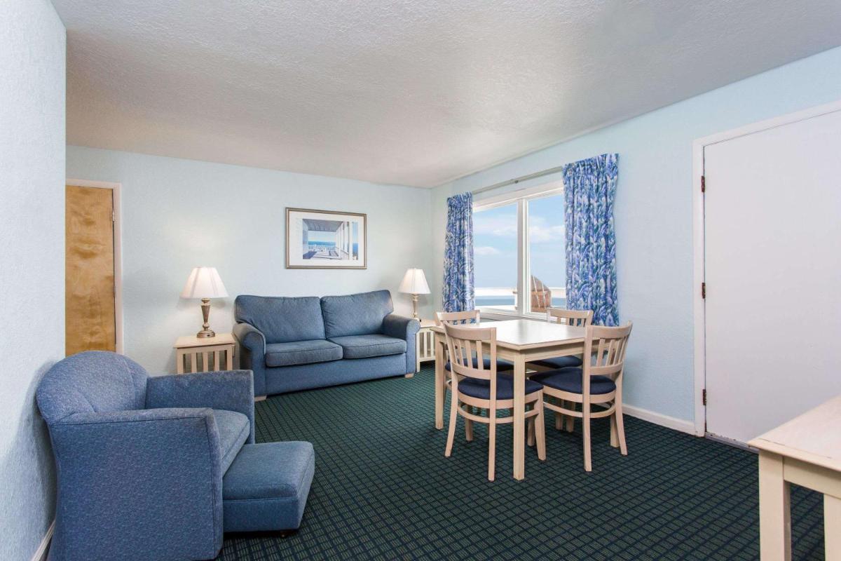 Days Inn & Suites by Wyndham Kill Devil Hills-Mariner - image 6