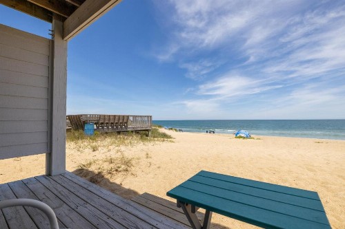 John Yancey Oceanfront Inn - image 11