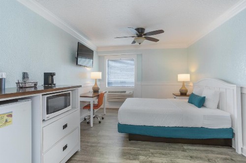 John Yancey Oceanfront Inn - image 2