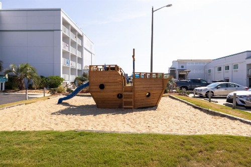 John Yancey Oceanfront Inn - image 5