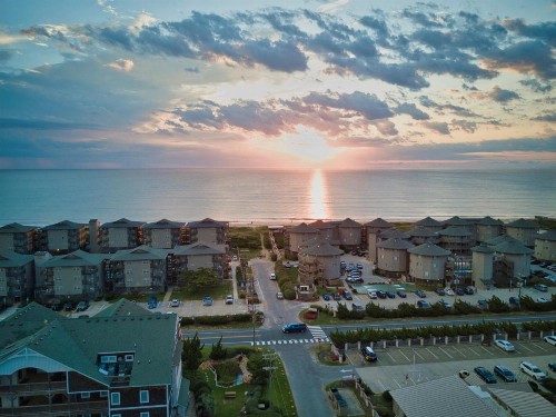 Outer Banks Beach Club - image 2