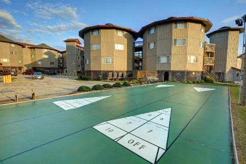 Outer Banks Beach Club - image 21