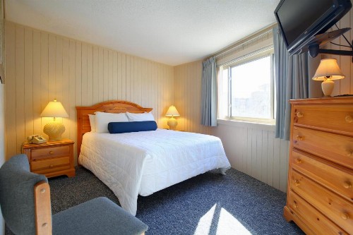 Outer Banks Beach Club - image 32