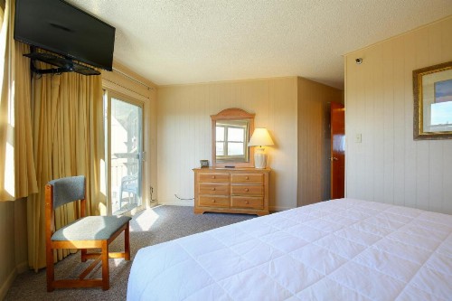 Outer Banks Beach Club - image 37