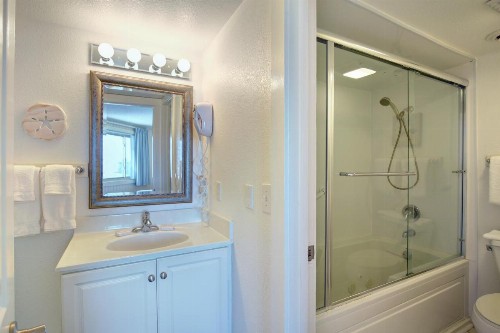 Outer Banks Beach Club - image 40