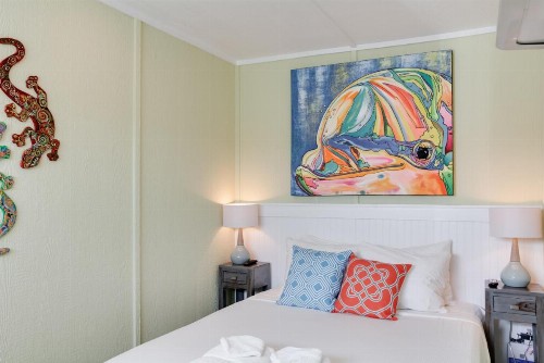 See Sea Motel - image 14