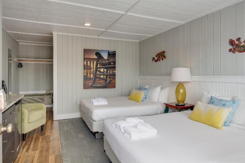 See Sea Motel - image 16