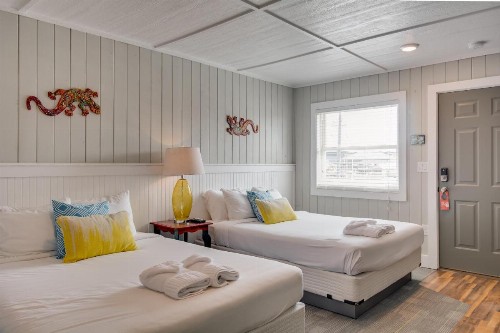 See Sea Motel - image 18