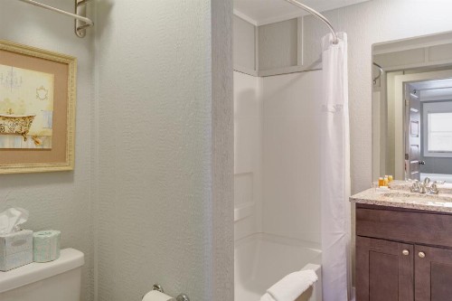 See Sea Motel - image 33