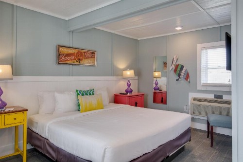 See Sea Motel - image 41