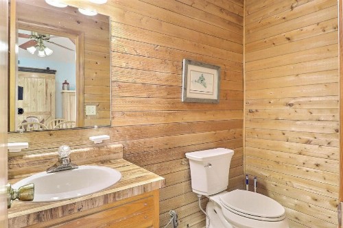 5070 - Sandy Bottoms (Formerly Ellis) - image 1